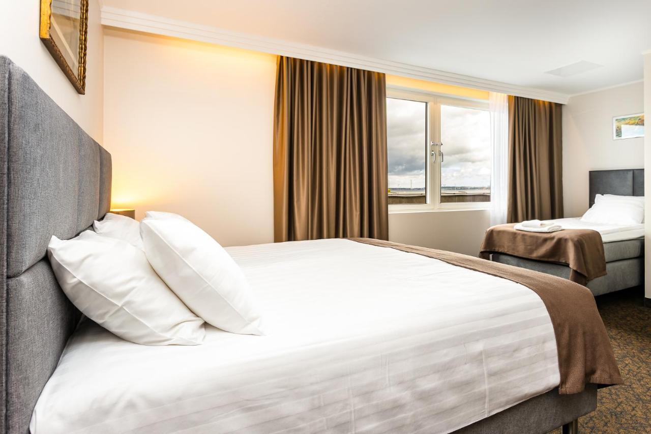 Adoryal Hotell Reval Esterno foto