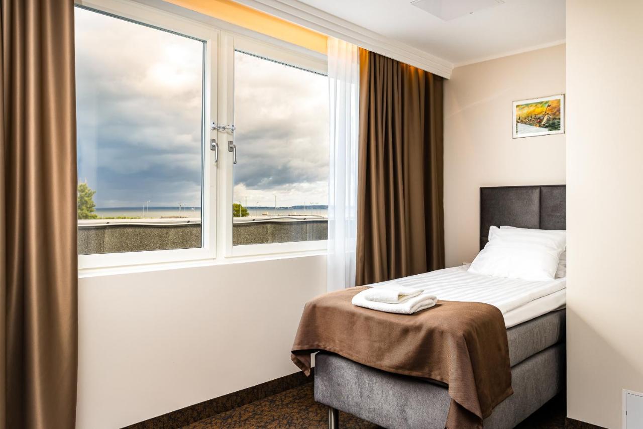 Adoryal Hotell Reval Esterno foto